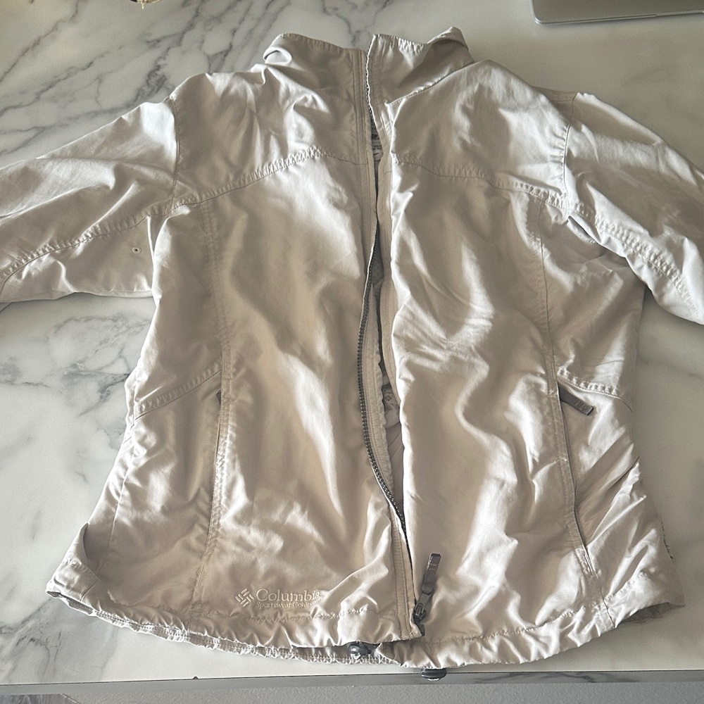 Columbia Women's Light Tan Jacket